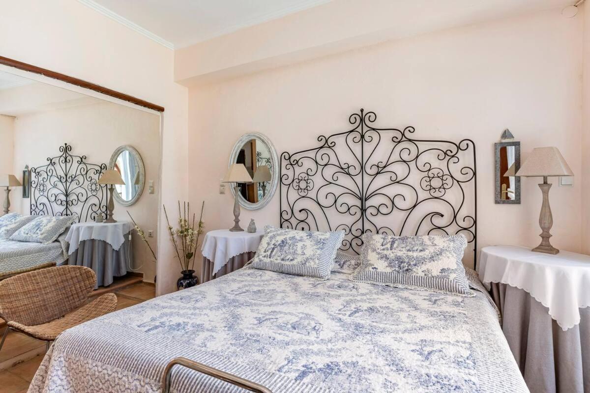 Calergi Residence - Holidays In Crete Atsipopoulo Bagian luar foto